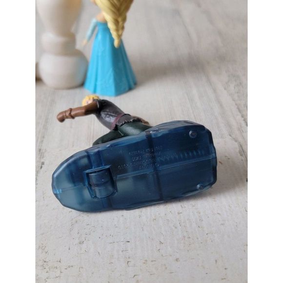 Frozen 2 Princess Elsa Anna Olaf Kristoff Hans villain hero playset toy - Picture 12 of 12